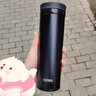 膳魔師（THERMOS） 保溫杯輕盈不銹鋼高真空男女士水杯大容量黑色便攜杯子JNO-501 JNO-501 BK黑色500ml 曬單實(shí)拍圖