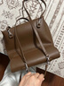 慕昂復古雙肩大包包女2026新款時(shí)尚麂皮絨手提背包秋冬質(zhì)感磨砂凱 摩卡棕 曬單實(shí)拍圖
