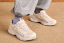 斯凱奇（Skechers）女鞋夏季透氣閃電熊貓鞋經(jīng)典復古運動(dòng)老爹鞋厚底增高女士休閑鞋 NTMT-自然色/多彩色 39 (260mm) 曬單實(shí)拍圖