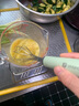 Vinland英國寶寶輔食工具嬰兒全套打蛋器模具蛋黃分離蒸蛋碗蒸糕過(guò)濾網(wǎng)篩 綠色-打蛋器 曬單實(shí)拍圖