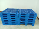 恒冠達 網(wǎng)格川字托盤(pán)重型叉車(chē)托盤(pán)物流托盤(pán)倉庫運輸卡板防潮棧板可加鋼管全新料加厚托盤(pán) 1100*1100*150mm 曬單實(shí)拍圖