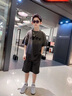 乖妮貓（GUAINIMAO）男童夏裝套裝2025新款中大童韓版洋氣復(fù)古扎染t恤短褲兩件套潮酷 灰色 140 cm 曬單實(shí)拍圖