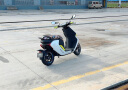ZEEHO极核电动摩托车AE6+城市通勤代步踏板摩托车电摩机车可上牌 元气白 实拍图