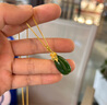 豆蔻時(shí)光精品級(jí)黃金和田碧玉水滴吊墜天然菠菜綠項(xiàng)鏈足金鑲玉墜女士款 曬單實(shí)拍圖