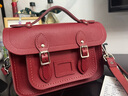 The Cambridge Satchel Company經(jīng)典Mini牛皮斜挎郵差包 精致手提包 迷你單肩包 小巧百搭斜挎包 十字紋經(jīng)典紅 曬單實(shí)拍圖