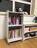 順邁可移動書架置物架學(xué)生簡易多層家用帶輪桌邊家用兒童閱讀收納架 移動書架80-40-30層高可調(diào) 曬單實拍圖