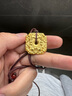 周生生七夕禮物招財(cái)四面貔貅古法黃金項(xiàng)鏈足金吊墜繩鏈款94432Z計(jì)價 70厘米 - 24.39克(含工費(fèi)2000元) 曬單實(shí)拍圖