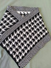 北極絨圍脖女新款時(shí)尚三角巾圍巾2024秋冬季保暖護頸韓版百搭脖套 三角巾-千鳥(niǎo)格黑色 曬單實(shí)拍圖