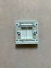 ABB 開關(guān)插座面板 軒致系列愛琴海藍(lán) 86型錯(cuò)位斜五孔電源插座 空白面板 曬單實(shí)拍圖