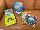 小彼恩可點(diǎn)讀地球儀環(huán)游世界地理國家地理毛毛蟲(chóng)點(diǎn)讀筆配套兒童生日禮物 地理啟蒙禮包(含2.0點(diǎn)讀筆 中文) 曬單實(shí)拍圖