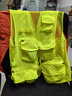 北狼盾 多口袋馬甲男士網(wǎng)眼攝影V領(lǐng)背心休閑馬夾可印字8898 熒光色 薄款 L (適合125斤-140斤) 曬單實(shí)拍圖