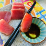 漁悅世家（YUYUESHIJIA）新鮮冷凍4A金槍魚切片 100g  刺身即食 吞拿魚生魚片 壽司食材 切片 100g 曬單實(shí)拍圖