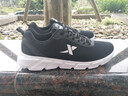 特步男鞋網(wǎng)面運動(dòng)鞋男網(wǎng)鞋跑步鞋子男士運動(dòng)休閑鞋男慢跑鞋 黑白 42 曬單實(shí)拍圖