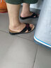 旺奈媽媽拖鞋平底真皮中老年女涼拖鞋外穿老人拖鞋防滑軟底平底大碼女鞋婦女涼拖室外 黑色 42 曬單實(shí)拍圖