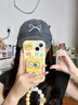 杜梵納適用軟萌可愛寶寶蘋果16promax手機殼iphone15新款14男女款12pro伸縮支架13promax軟殼硅膠手機套 硅膠套 海綿寶寶支架+手鏈  iPhone 16 Pro Max 曬單實拍圖