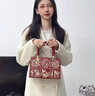 伊梵絡(luò )時(shí)尚手提紅色小包包女2023新款質(zhì)感結婚新娘包伴娘包單肩斜挎包 酒紅 曬單實(shí)拍圖