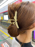 卡瑪倫（KAMALUN)麥穗發(fā)夾女2025新款大號(hào)后腦勺盤發(fā)鯊魚(yú)夾蝴蝶結(jié)抓夾氣質(zhì)輕奢發(fā)飾 金色抓夾-品牌禮盒（不刻字） 曬單實(shí)拍圖
