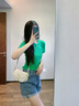 MO&Co.春夏鏤空簡(jiǎn)約修身短袖T恤黑色設計感挖空T恤女小白T 鮮綠色 S 160 曬單實(shí)拍圖