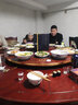 粵順飯菜保溫板雙火鍋爐智能遙控自動手動旋轉(zhuǎn)熱菜板暖菜板暖菜寶恒溫加熱板1.2米全獨立控制2個火鍋 酒紅（直徑120CM）火鍋10+2D（帶遙控電動） 曬單實拍圖