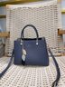 愛(ài)情海牛皮包包女包手提包大容量單肩斜挎包生日禮物高級感送女友老婆 【藍色】高級感實(shí)用小眾通勤輕奢百搭 時(shí)尚品牌高級感ck風(fēng)實(shí)用高端 曬單實(shí)拍圖
