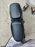 尚行者適用新國標加大電動車座套防水防曬雅迪DQ6QM6de3愛瑪深遠009改裝 皮革黑-優(yōu)質[高彈/防水/防滑] [前座]大前座通用尺碼 曬單實拍圖