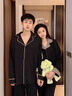浪莎（LangSha）2025新款秋冬高級(jí)感黑色情侶睡衣一男一女外穿約會(huì)春夏家居服套裝 7063#女款【禮盒裝】 L 女[建議105-120斤] 曬單實(shí)拍圖