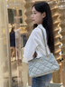 夢(mèng)特嬌（MONTAGUT）包包女包2025新款小香風(fēng)羊皮菱格鏈條包女高級感羊皮單肩包斜挎包 巖石灰RA512025015 曬單實(shí)拍圖