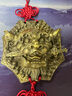 古葉家居純黃銅獅咬劍掛件獅子掛件家居飾品工藝品獅咬劍掛件飾品銅掛件 黃色 尺寸1/直徑12CM 曬單實(shí)拍圖