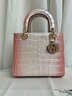 絲芙倫（seefulun）高級感漸變高檔戴妃包女氣質(zhì)2026新款鱷魚(yú)紋牛皮手提小方包宴會(huì )包 漸變粉色大號 4D469868BD 曬單實(shí)拍圖