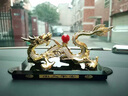 幻雅汽車(chē)擺件高檔男士轎車(chē)內飾品龍車(chē)載香水車(chē)上中控儀表臺車(chē)用品 金色【祥龍獻瑞】防滑墊+香水 曬單實(shí)拍圖