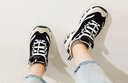 斯凱奇（Skechers）黑白夏季透氣熊貓鞋情侶鞋復古校園休閑鞋男女運動(dòng)老爹鞋 男款/黑色/金色/666114-BKGD 42 曬單實(shí)拍圖
