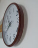 七王星钟表挂钟客厅现代简约家用石英钟电子表时钟带日历温度万年历挂表 7658木纹白盘 实拍图