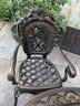 御藤美家（ROYAL RATTAN）戶外休閑桌椅歐式庭院桌椅鑄鋁陽臺小桌椅組合鐵藝桌椅 艾麗婭2椅+60CM鑄鋁瓷磚面圓桌 曬單實(shí)拍圖