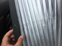 安美盛 汽車遮陽擋 車載自動(dòng)伸縮款遮陽防曬簾車用前擋風(fēng)玻璃遮陽板避光擋光板 汽車用品配件功能小件 自動(dòng)伸縮后檔【46CM寬度可自行裁剪】 適用于吉利ICON遠(yuǎn)景X1遠(yuǎn)景X6遠(yuǎn)景X3金剛 曬單實(shí)拍圖