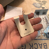 卡貝（cobbe）電源線(xiàn)插頭浴室掛鉤掛鉤衛生間粘貼式壁掛收納免打孔插座掛架收納 奶白插頭掛鉤（三只） 曬單實(shí)拍圖