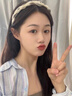 曉青瓜韓版輕奢水鉆細頭箍女壓發(fā)帶齒防滑簡約2025新款網(wǎng)紅發(fā)箍發(fā)卡頭飾 金絲發(fā)箍【白色】F2588 曬單實拍圖