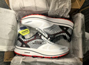 斯凱奇（Skechers）男鞋跑鞋透氣網(wǎng)面跑步鞋舒適緩震回彈休閑運動(dòng)鞋 WBKR白色 40 曬單實(shí)拍圖