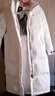 斐樂(lè )（FILA）女子長(cháng)款羽絨服冬季90%鵝絨長(cháng)袖保暖連帽運動(dòng)過(guò)膝開(kāi)衫外套上衣 玉石白-WT M 曬單實(shí)拍圖