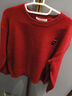唐獅女左胸小熊繡花圓領(lǐng)毛線(xiàn)衫dt 圣誕紅 S 曬單實(shí)拍圖
