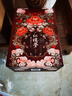 現貨包郵 紅樓夢(mèng) 俞平伯精校評點(diǎn)脂批本（精裝，上中下全三冊，以忠實(shí)原著(zhù)的早期抄本戚序《石頭記》為底本，雙行夾批呈現俞平伯精校內容、脂硯齋批語(yǔ)）鎖線(xiàn)精裝、全彩印刷、雙行夾批、彩繪刷邊 曬單實(shí)拍圖