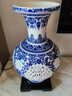 御夢(mèng)賜軒 鏤空花瓶臺(tái)燈 溫馨陶瓷創(chuàng)意臥室床頭燈客廳書(shū)房led裝飾中式臺(tái)燈飾 四方平座青花中號(hào)蘋(píng)果帶頸套裝 按鈕開(kāi)關(guān) 曬單實(shí)拍圖