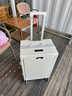 北蘭前開(kāi)蓋行李箱新款商務(wù)多功能大容量USB充電上飛機旅行登機拉桿箱 卡扣【月光白】【店長(cháng)推薦】 28英寸 【托運箱 USB充電+杯架+發(fā)順豐】 曬單實(shí)拍圖