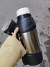 塔馳密司（touchmiss）純鈦保溫壺男士高檔大容量水壺便攜運動(dòng)旅行壺戶(hù)外車(chē)載杯子保暖壺 1800ml商務(wù)黑 曬單實(shí)拍圖