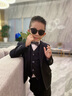 羅蒙男童西裝套裝三件套英倫兒童禮服洋氣小孩男孩休閑小西服演出 黑色 外套+褲子+領(lǐng)結 120 曬單實(shí)拍圖