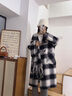 可奈欣羊角扣毛呢大衣牛角扣大衣女雙面中款圍巾黑白格紋雙面羊絨大衣女 黑白格子 M(111斤-125斤) 曬單實(shí)拍圖