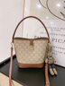 愛(ài)情海托特包包女包通勤大容量單肩斜挎包通勤送生日情人節禮物女朋友 【米白】品牌百搭小眾高級感實(shí)用 簡(jiǎn)約輕奢高檔潮流ins風(fēng)大包 曬單實(shí)拍圖