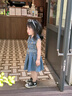伊蘭調女童夏季裙子2024新款兒童裝夏裝中大童連衣裙女孩無(wú)袖牛仔裙公主 藍色背心裙 90碼【建議18-28斤】 曬單實(shí)拍圖