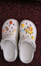 名創(chuàng)優(yōu)品（MINISO）洞洞鞋女款2025新款eva防滑防臭沙灘鞋增高涼拖鞋女夏季外穿 白色+美食集(10個)滴塑 38-39 曬單實拍圖