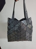 ISSEY MIYAKE 三宅一生奢侈品女包送女友時(shí)尚潮流菱格手提包七夕情人節禮物 米色【六格】 F 曬單實(shí)拍圖