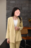 尚都比拉面試小西裝女外套2025春裝新款職業(yè)裝套氣質(zhì)簡(jiǎn)約風(fēng)休閑通勤小西服 治愈黃西裝外套 S 曬單實(shí)拍圖